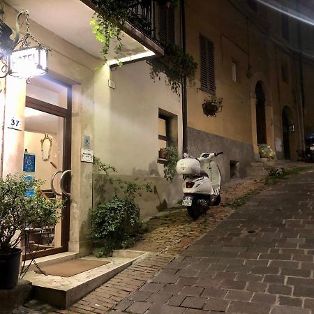 Hotel Umbria Перуджа Экстерьер фото