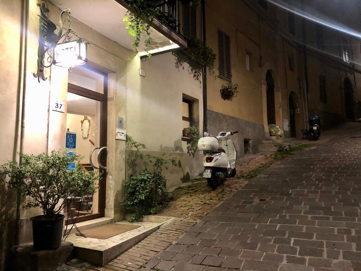 Hotel Umbria Перуджа Экстерьер фото