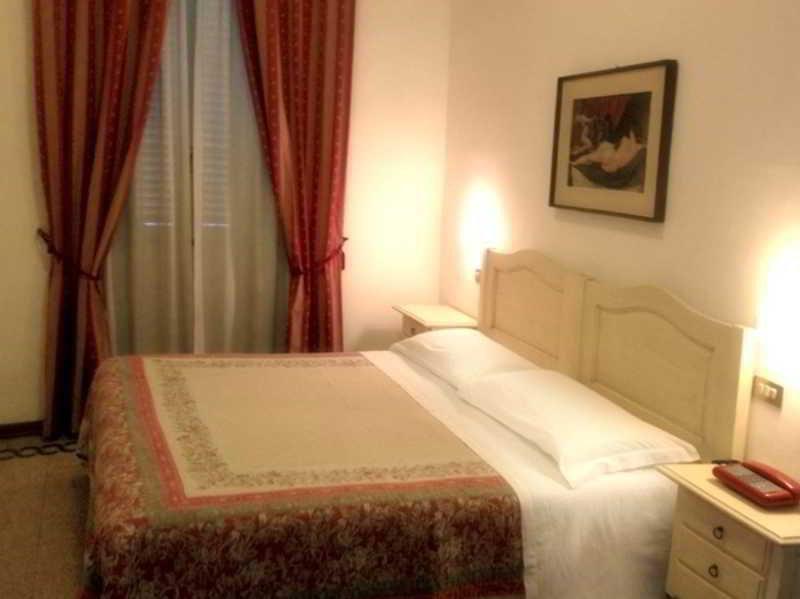 Hotel Umbria Перуджа Экстерьер фото
